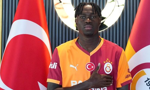 Galatasaray officialise l’arrivée de Wilfried Singo