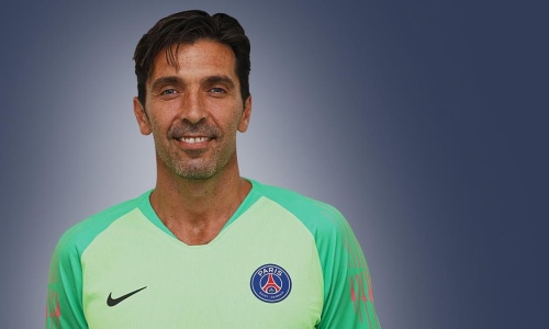 Gianluigi Buffon est Parisien (Officiel)