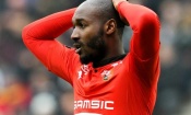 Giovanni Sio victime d’actes de vandalisme, son club condamne.