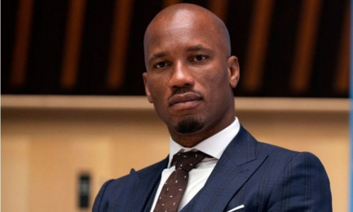 Globe Soccer Awards 2022 : Didier Drogba reçoit un prix