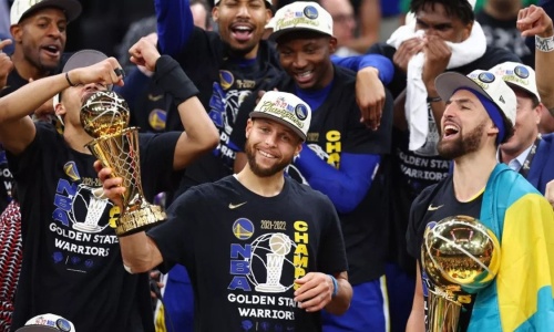Golden State triomphe de Boston et remporte la NBA pour la 7è fois de son histoire