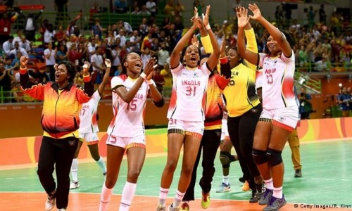 Handball/CAN féminie 2016 : La finale se jouera entre l'Angola, pays hôte et le Sénégal, outsider