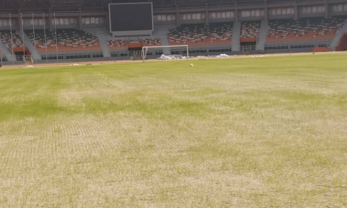 Infrastructures CAN 2023 : la pelouse du stade Amadou Gon Coulibaly de Korhogo prend forme