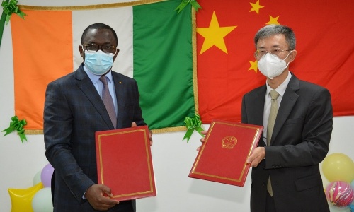 Infrastructures : La Chine remet officiellement les clés du Stade d’Ebimpe à la Côte d’Ivoire