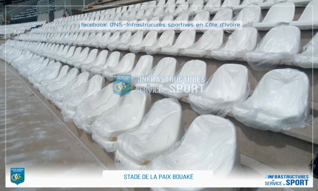 Infrastructures : Pose des sièges grand public du Stade de Bouaké