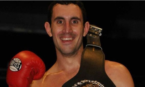 Insolite : Un Boxeur britannique meurt après sa victoire