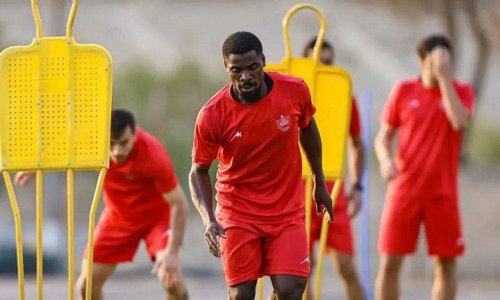 Iran : Serge Aurier dément les rumeurs sur sa personne