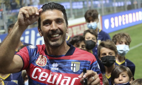 Italie : Buffon rempile avec Parme
