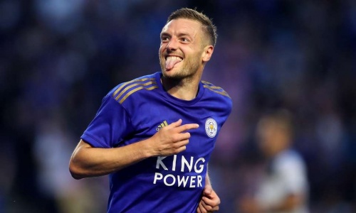 Jamie Vardy rempile avec Leicester
