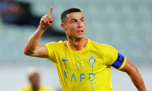 ‘‘Je ne vois personne de meilleur que moi et je le dis de tout mon cœur’’ : Cristiano Ronaldo s’autoproclame le GOAT