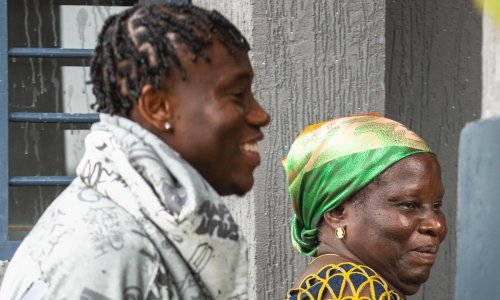 N'Guessan Jean offre une villa à sa Mère