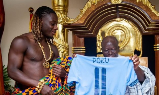 Jérémy Doku a rendu visite au Roi des Ashantis