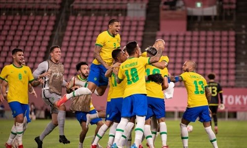 JO (foot) : Le Brésil écarte le Mexique et file en finale