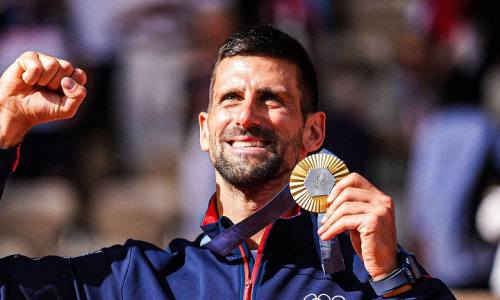 JO (tennis) : Novak Djokovic s’offre Carlos Alcaraz et le titre Olympique