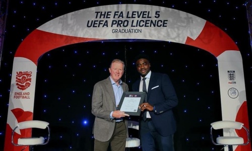 Kolo Touré a reçu officiellement sa Licence UEFA Pro