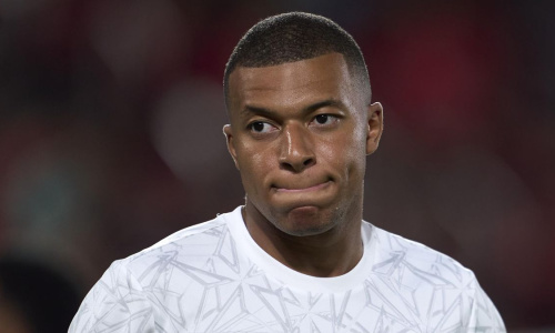 Kylian Mbappé s’attaque au PSG