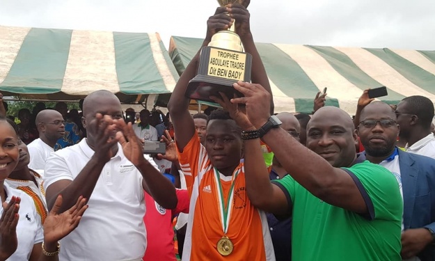 L’équipe de Bam-Fem vainqueur de trophée "Ben Badi"
