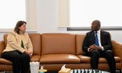 La Coupe du monde au cœur des échanges entre le Ministre Adjé Silas et l’Ambassadrice du Canada en Côte d’Ivoire