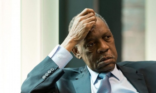 La FIFA inflige une suspension et une amende à Issa Hayatou