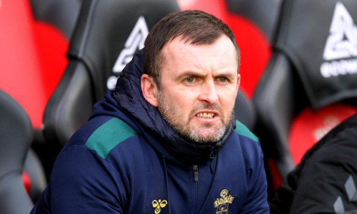 La lanterne rouge de Premier League se sépare de son entraineur