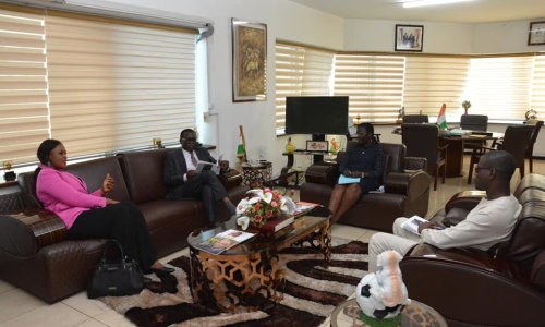 La Promotrice du Festival de Lutte Traditionnelle reçue en audience par le Ministre Danho Paulin