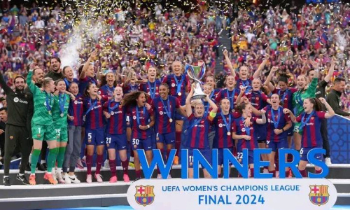 LDC Féminine : le FC Barcelone domine l’OL en finale et conserve son trophée