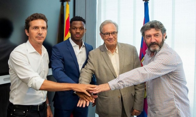 Le Barça fixe la clause libératoire d'un prodige  Bissau-guinéen de 16 ans à 100 M€