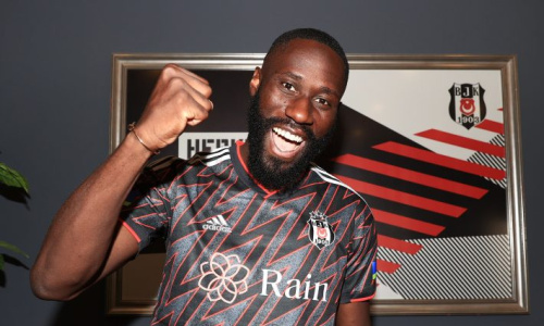Le Besiktas met définitivement la main sur Arthur Masuaku
