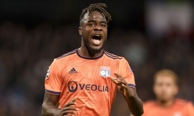 Le choc face au Barça, la CAN 2019, sa relation avec Drogba… Maxwel Cornet se livre