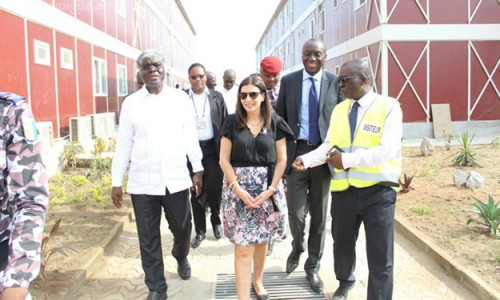 Le Maire de Paris sous le charme du village des Jeux de la Francophonie à Abidjan