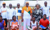Le Ministre Adjé Silas inaugure un terrain de Basketball à Dabou
