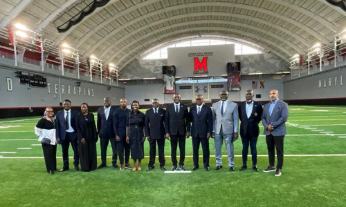 Le Ministre Adjé Silas Metch a visité les locaux de l'université Américaine du Maryland