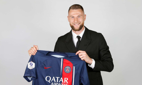 Le PSG officialise sa toute 1ère recrue du mercato estival