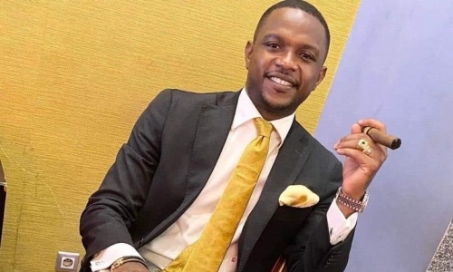 Le regret de sa vie de footballeur, son regard sur le clash entre Camerounais et Ivoiriens, sa plus grande fierté, … David Eto’o se livre