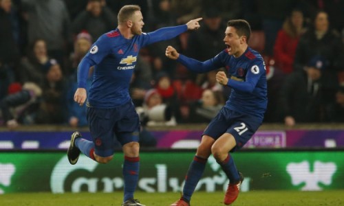 Le Somptueux coup-franc qui a fait de Rooney le meilleur buteur de l'histoire de United