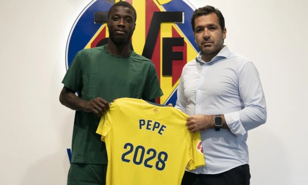 Le Sous-Marin Jaune blinde Nicolas Pépé