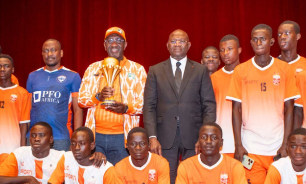 Le trophée de la CAN présenté officiellement à Yamoussoukro