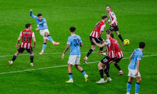 League Cup : Chelsea écarte Cardiff, City élimine Brentford, Newcastle fait chuter Fulham