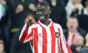 League Cup : grâce à un Jocelin Ta Bi doublement décisif, Sunderland domine Brentford et se qualifie pour les quarts