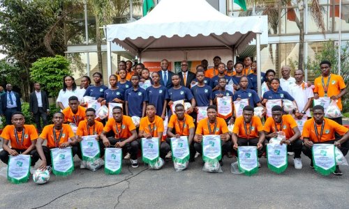 Les Eléphanteaux Filles et Garçons honorés par la FIF