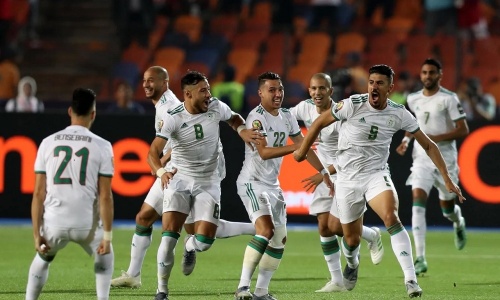 Les Fennecs sur le toit de l’Afrique