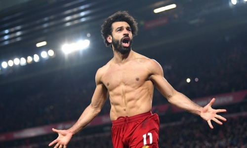 Les Reds remportent le derby d’Angleterre face à United et filent vers le titre