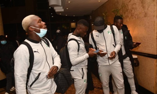 ‘‘Lesotho-Côte d’Ivoire’’ : les images de l’arrivée des Eléphants à Johannesburg