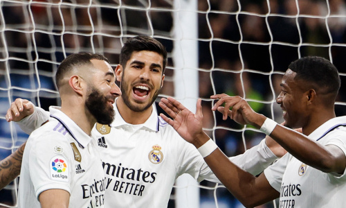 Liga : le Real surclasse Elche grâce à un doublé de Karim Benzema