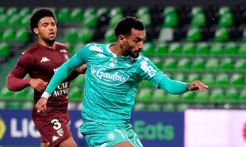 Ligue 1 : Angers renoue avec la victoire grâce à Angelo Fulgini