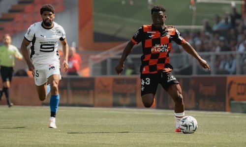 Ligue 1 : Arsène Kouassi décisif lors de la victoire écrasante de Lorient sur Rennes