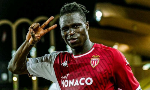 Ligue 1 : l’AS Monaco déroule face au RC Lens avec un Wilfried Singo buteur