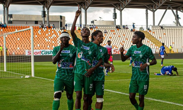 Ligue 1 LONACI : le Stella vient à bout du Racing en ouverture de l’ultime journée