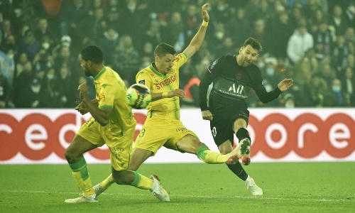 Ligue 1 : Premier but de la saison pour Messi