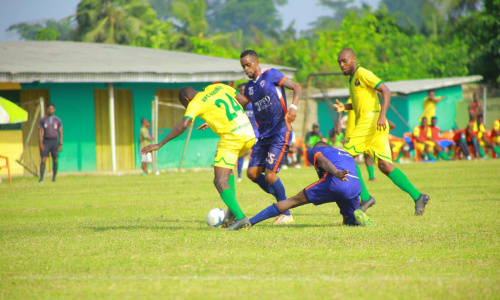 Ligue 2 (12è J) : l'Africa domine toujours les débats, ADFCA double OSA (résultats et classements)